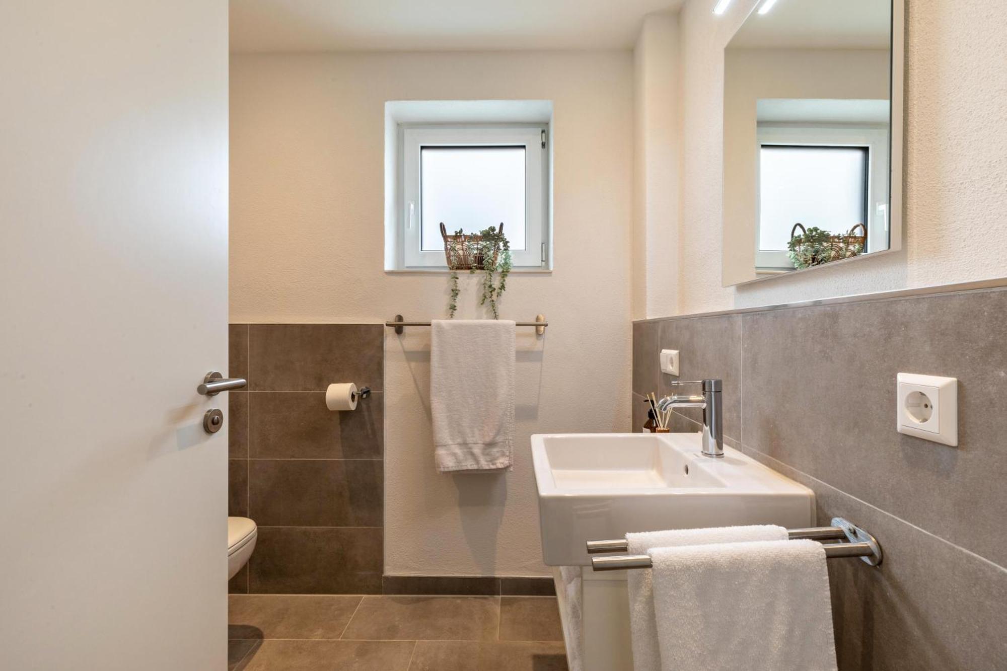 Studio 4 Parkside Apartments Günzburg Buitenkant foto