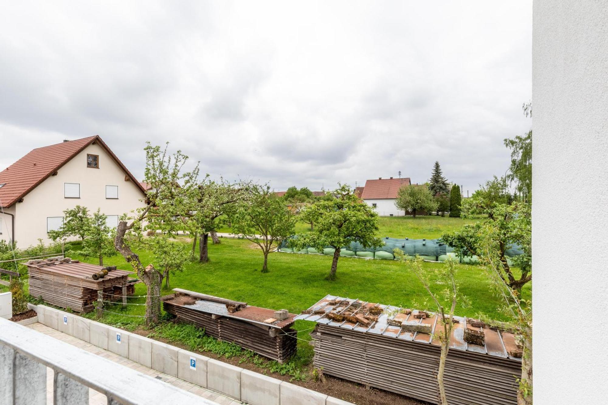 Studio 4 Parkside Apartments Günzburg Buitenkant foto