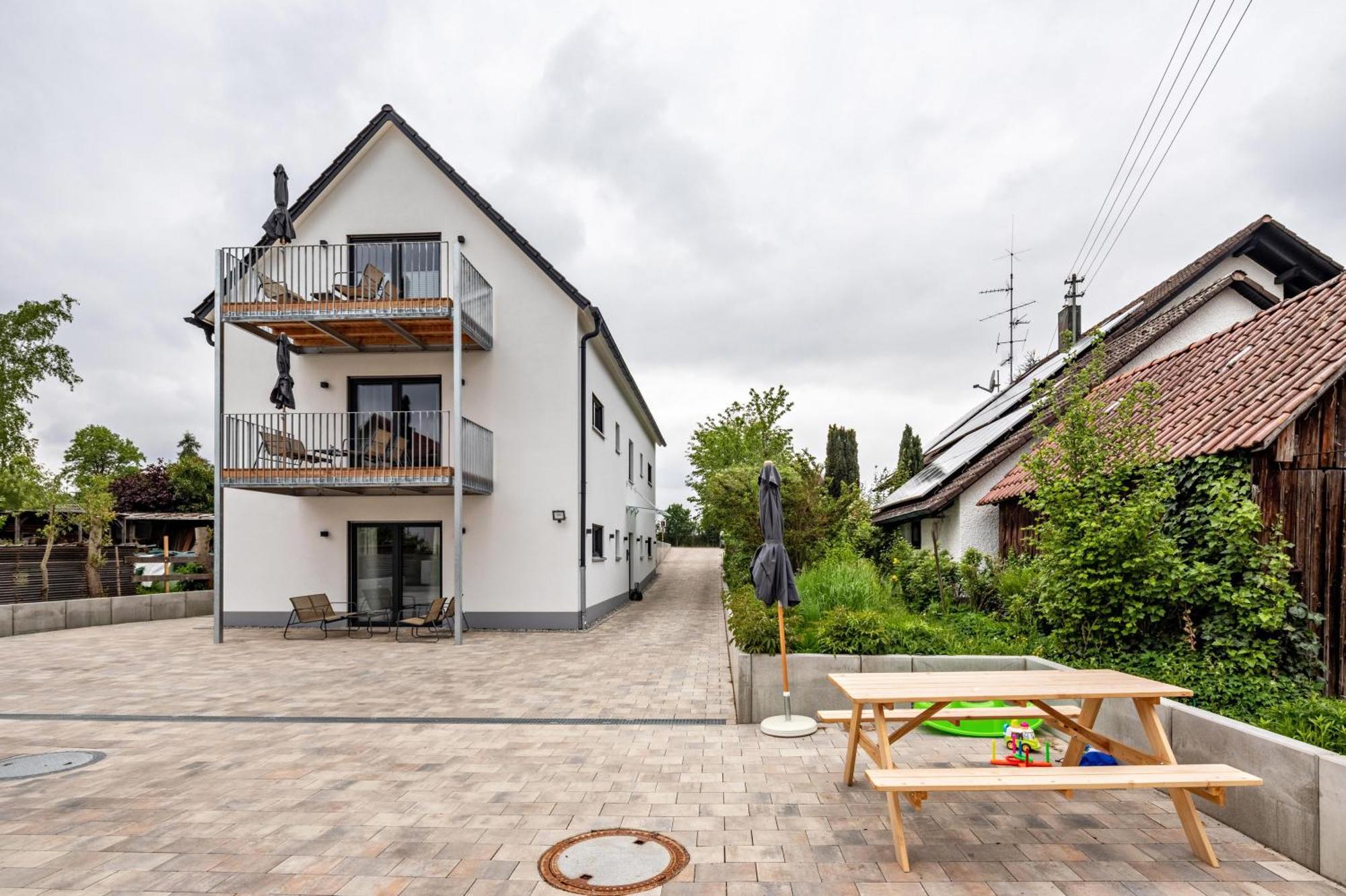 Studio 4 Parkside Apartments Günzburg Buitenkant foto